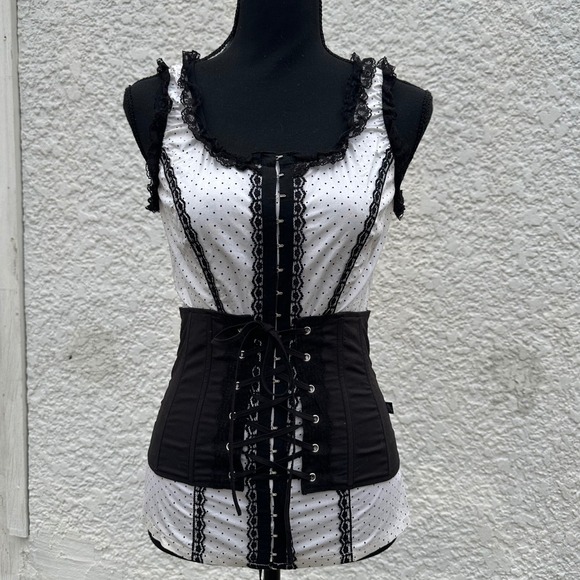 Tripp nyc Tops - Tripp‎ NYC Vtg y2k Black White Polka Dot Corset Top Women's Size Small Lace Trim